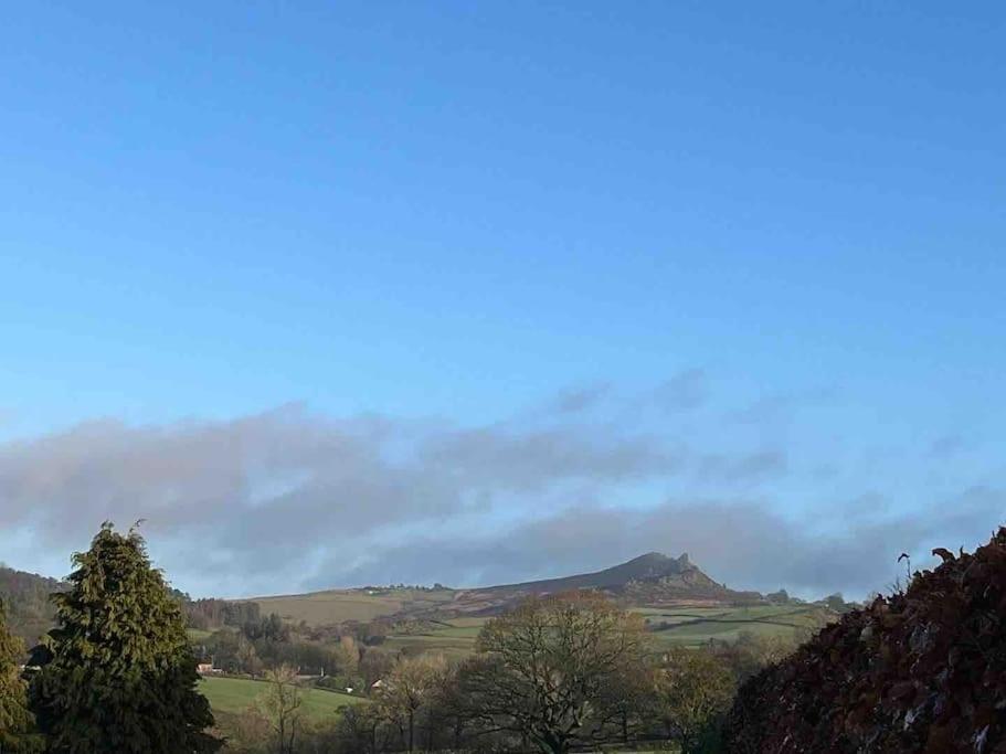 No5 At 53 - 2 Bed Apartment In Leek, Staffs Peak District Exterior photo